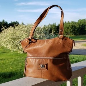 Relic tan purse